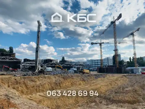 Риття котлованів в Києві та області