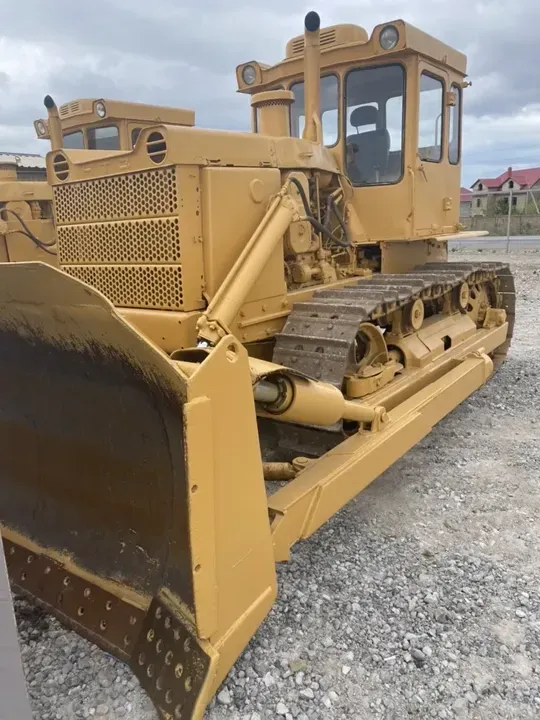 Бульдозер ЧТЗ Т-170